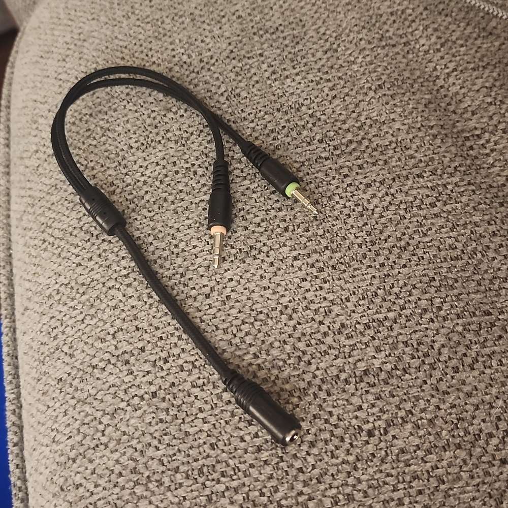 Mpow audio connector